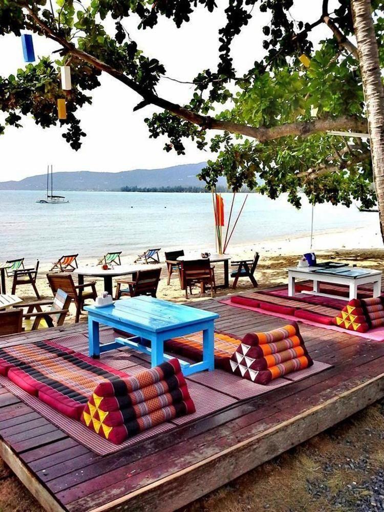 Think & Retro Cafe Lipa Noi Samui Hostel Eksteriør bilde